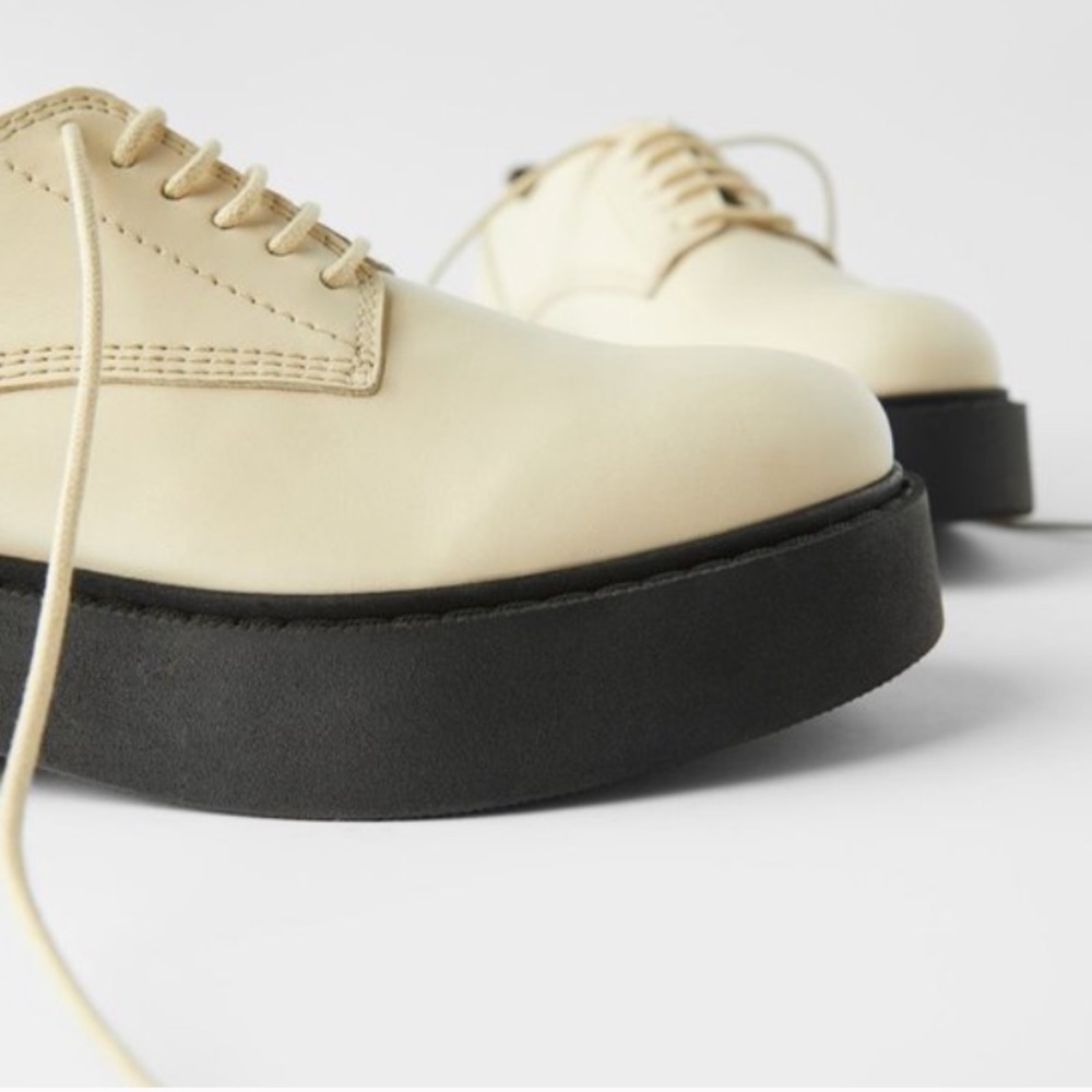 ZARA Low Heeled Leather Derby Shoes Off-White - Picture 3 of 10